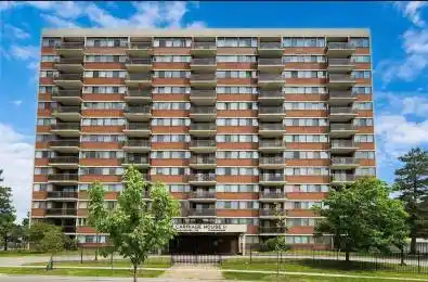99 Blackwell Avenue Unit# 512 Toronto E11 Ontario M1B 3R5