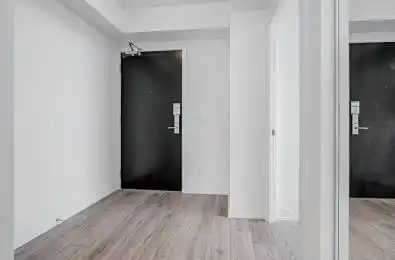 159 Wellesley Street Unit# 2208 Toronto C08 Ontario M4Y 0H5