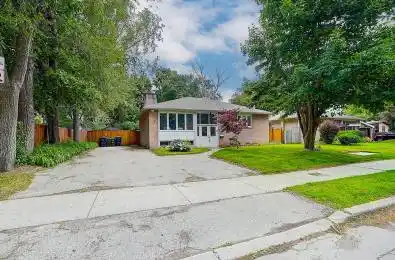 55 Three Valleys Drive Toronto C13 Ontario M3A 3B6