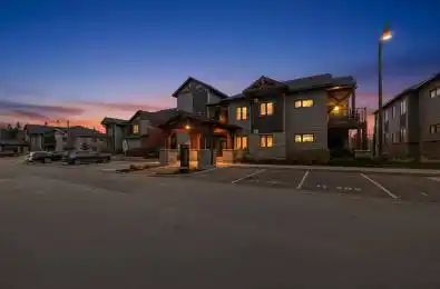 11 Beausoleil Lane Unit# 204 Blue Mountains Ontario L9Y 0H2