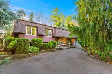 130 Tavistock Square Oakville Ontario L6K 2V2