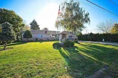 32 Oriole Avenue Hamilton Ontario L8E 5E4