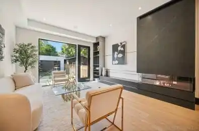 44A Alcina Avenue Toronto C02 Ontario M6G 2E8