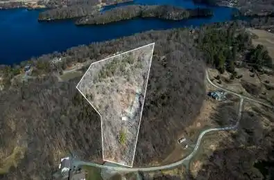 6 CRANBERRY COVE Lane Frontenac Ontario K0H 2N0