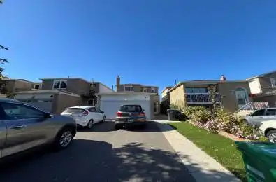 24 PICKARD Lane Brampton Ontario L6Y 2M5