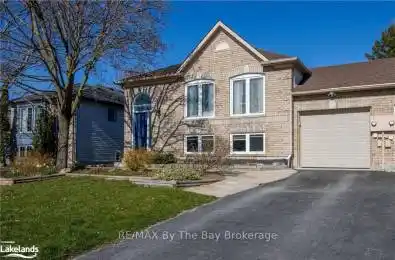 79 FERNBROOK Drive Wasaga Beach Ontario L9Z 1G5
