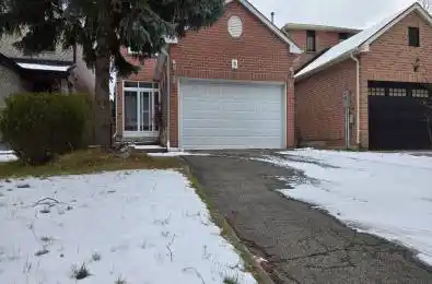 5 Constellation Crescent Richmond Hill Ontario L4C 8J8