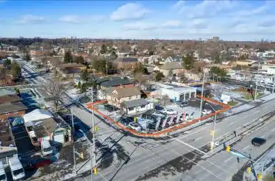 825-827 Lakeshore Road Mississauga Ontario L5E 1C9