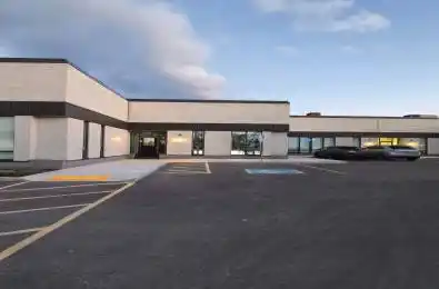 5266 General Road Unit# 4 Mississauga Ontario L4W 1Z7