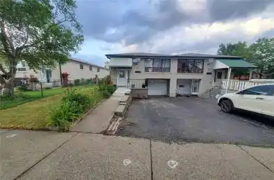 7075 Magic Court Mississauga Ontario L4T 3A2