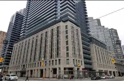 955 Bay Street Unit# 606 Toronto C01 Ontario M5S 2A2