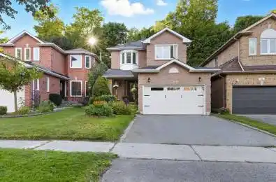 398 Carruthers Avenue Newmarket Ontario L3X 2C1