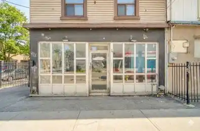 345 Dundas Street Unit# Main Toronto C08 Ontario M5A 2A2