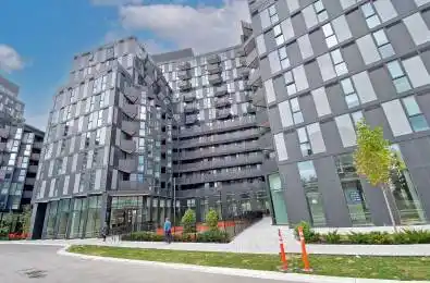 30 Tretti Way Unit# #25 Toronto C06 Ontario M3H 0E3