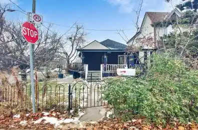2 Criscoe Street Unit# Main Toronto W03 Ontario M6N 3Y9