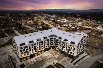 31 Huron Street Unit# 523 Collingwood Ontario L0G 1V0