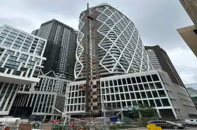 230 Simcoe Street Unit# 926 Toronto C01 Ontario M5T 1T4