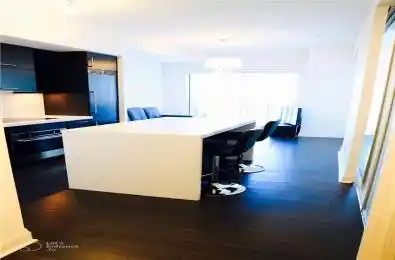 1080 Bay Street Unit# 4607 Toronto C01 Ontario M5S 0A6