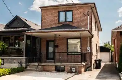 17 Kersdale Avenue Toronto W03 Ontario M6M 1C9