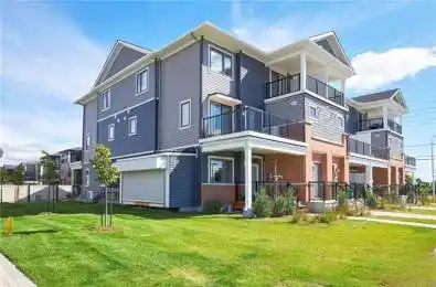 312 LAPLAND Private Kanata Ontario K2S 1B6