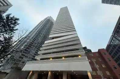 2221 Yonge Street Unit# 5409 Toronto C10 Ontario M4S 0B8