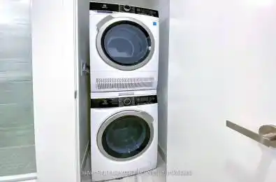 55 Cooper Street Unit# Ph109 Toronto C08 Ontario M5E 0G1