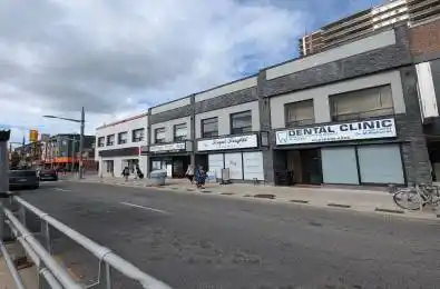 944 St Clair Avenue Toronto C03 Ontario M6E 2V1