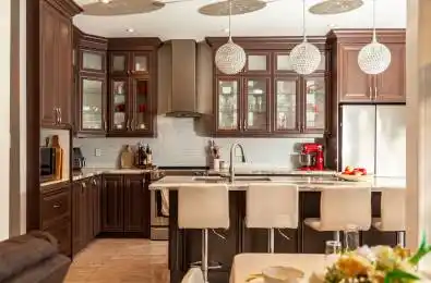 5 Belwood Boulevard Vaughan Ontario L4K 5H4