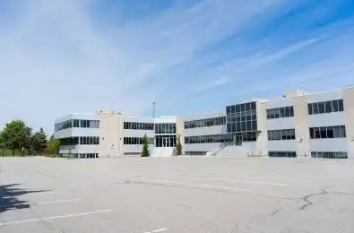 1 Sparks Avenue Unit# 33 Toronto C15 Ontario M2H 2W1