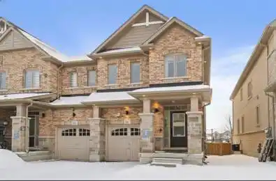 16 Doris Pawley Crescent Caledon Ontario L7C 4E7