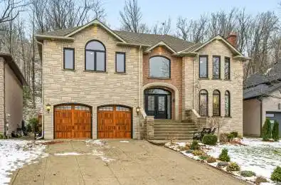 82 Maple Drive Hamilton Ontario L8G 3C2