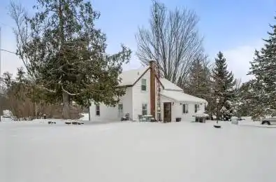 5593 Perth Road Crescent Frontenac Ontario K0H 2L0