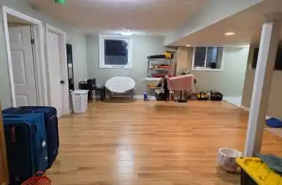 35 Claudette Gate Hamilton Ontario L9B 2S3