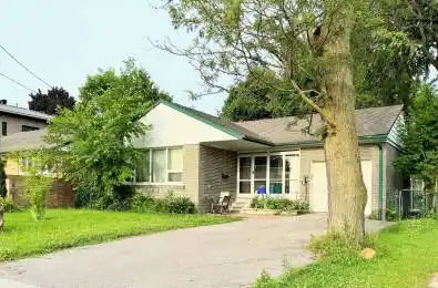 272 Conestoga Avenue Richmond Hill Ontario L4C 2H2