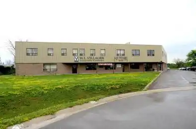 598 Norris Court Kingston Ontario K7P 2R9