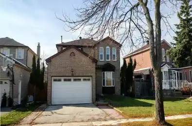 166 Hillcroft Drive Markham Ontario L3S 1E8