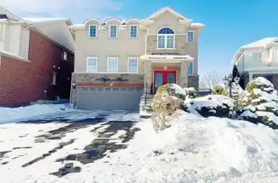 10 Highland Terrace Bradford West Gwillimbury Ontario L3Z 3E8