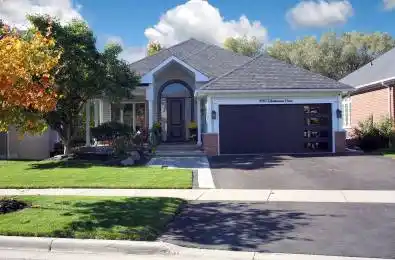 1010 Glenbourne Drive Oshawa Ontario L1K 2P9