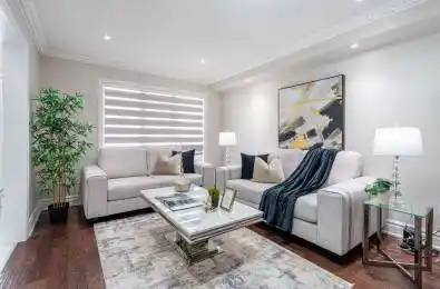 10 Leopard Gate Brampton Ontario L6R 2E5