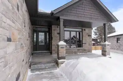 127 DOUG'S Crescent Wellington North Ontario N0G 2L4