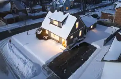 6 Sullivan Drive New Tecumseth Ontario L0G 1W0