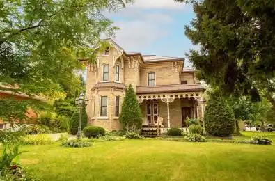 218 Woodstock Street East Zorra-Tavistock Ontario N0B 2R0