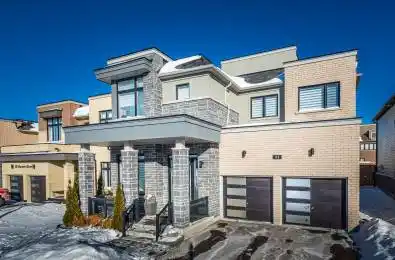 11 Larkin Lane Clarington Ontario L1C 4A7