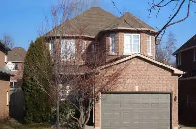 2413 East Gate Crescent Oakville Ontario L6H 6L1