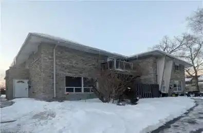 973 Francis Road Unit# 1 Burlington Ontario L7T 3Z1