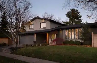 134 Fairwood Place Burlington Ontario L7T 4B6