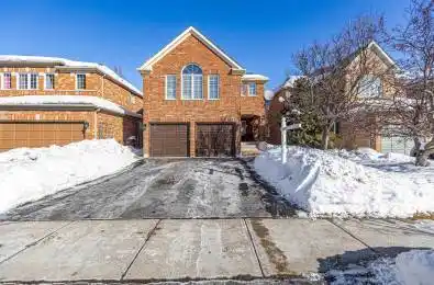 5303 Russell View Road Mississauga Ontario L5M 5W1