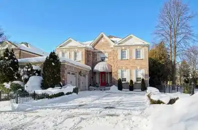 28 WHITE LODGE Crescent Richmond Hill Ontario L4C 9A1