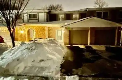 55 Brimwood Boulevard Unit# 12 Toronto E07 Ontario M1V 1E4