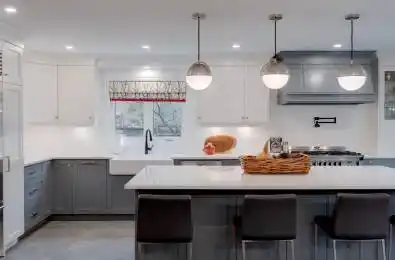 1586 Heritage Way Oakville Ontario L6M 2Z5